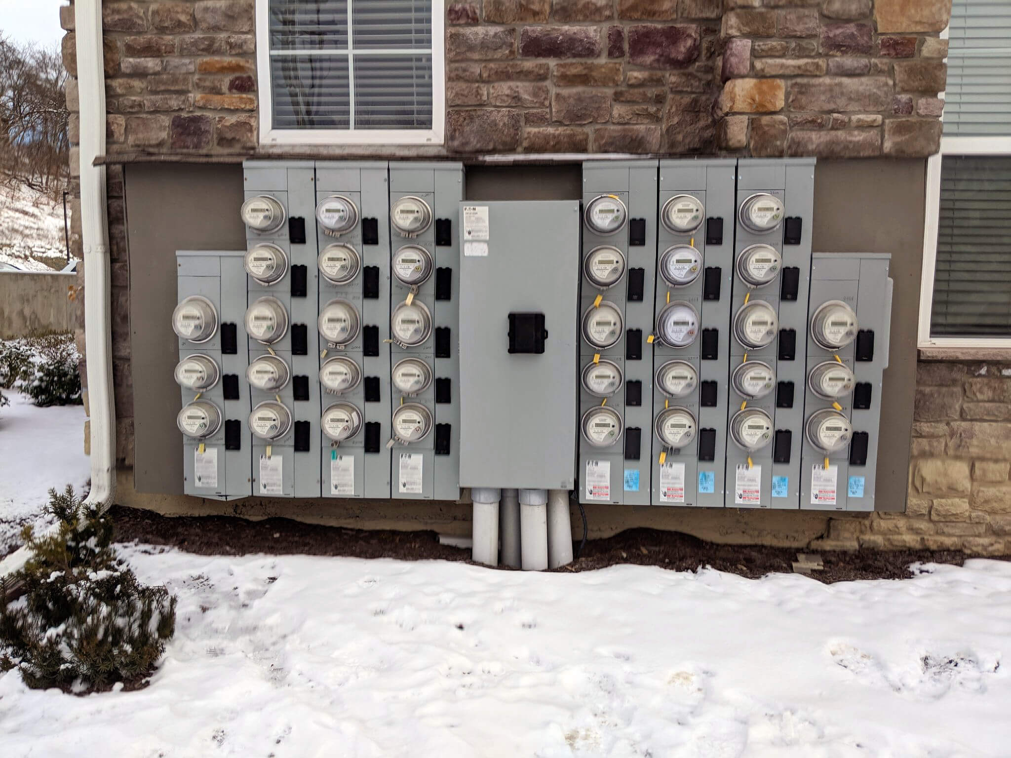 VIKO Electric apartment complex service installation